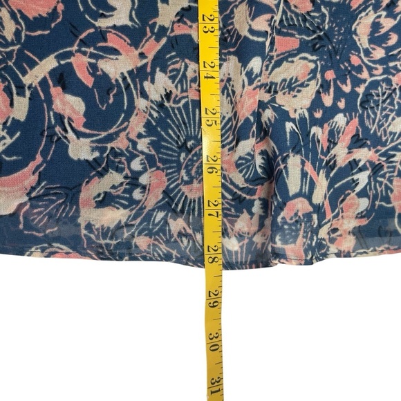 Lane Bryant Blue Floral Swirl Lined Deep V-Neck V-Back Sleeveless Blouse Size 22 - Picture 9 of 9